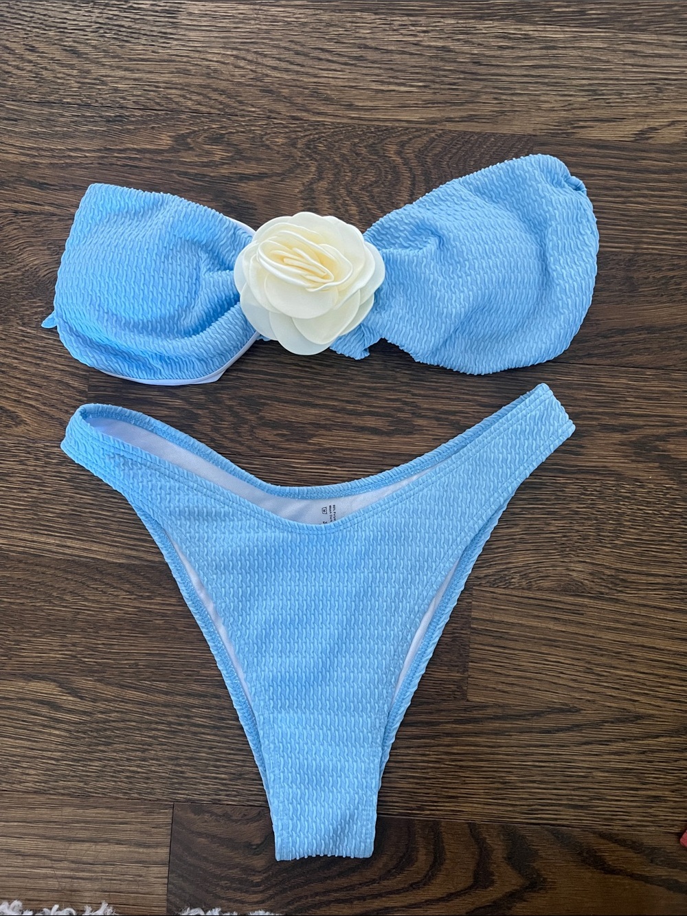 Light Blue Textured Bandeau Bikini Set with Cream Flower
